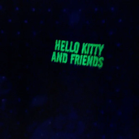 Hello Kitty & Friends Glow In Dark Halloween Sweatshirt Kuromi Badtz Maru S - Picture 5 of 15